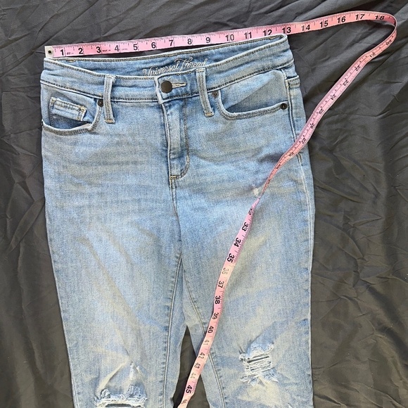 Universal Thread Women's 2 / 26 Jeans Straight Leg High Rise Knee Holes - Picture 5 of 8